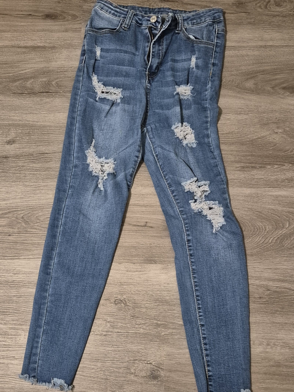 SHEIN Medium Blue Ripped Skinny Jeans